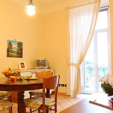 House Betty By Holiday World Albisola Superiore Εξωτερικό φωτογραφία