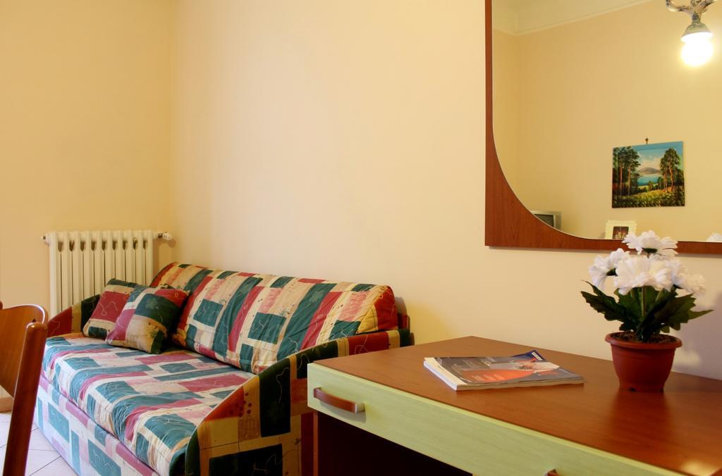 House Betty By Holiday World Albisola Superiore Εξωτερικό φωτογραφία